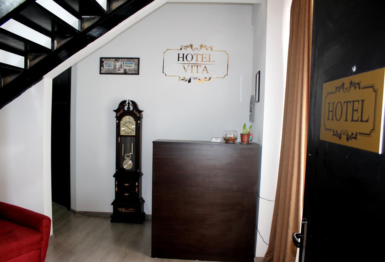 Hotel Vita Тбилиси Екстериор снимка