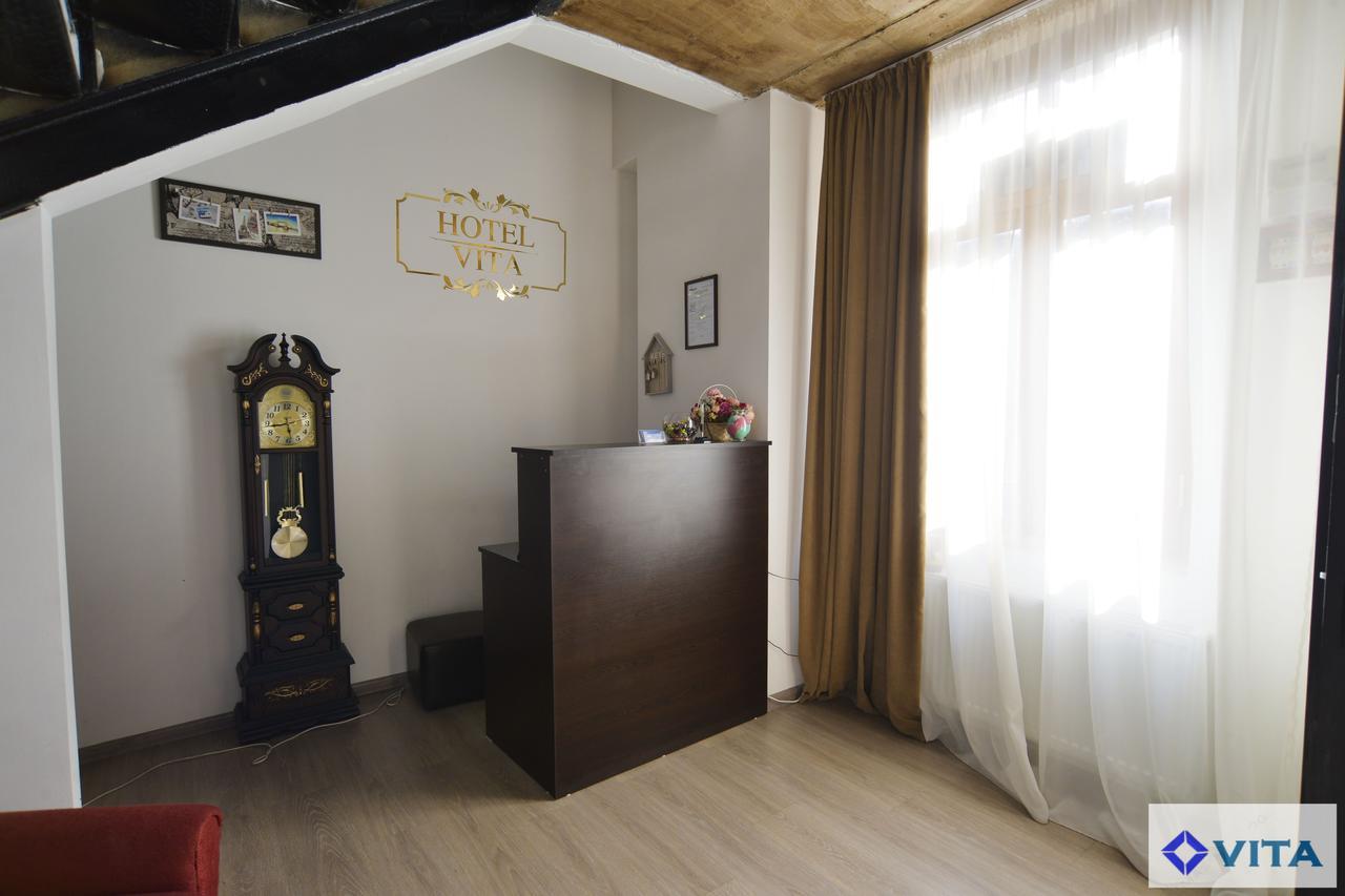 Hotel Vita Тбилиси Екстериор снимка